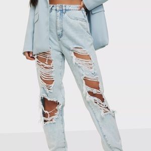Missguided Riot Light Vintage Disstress Mom Jeans